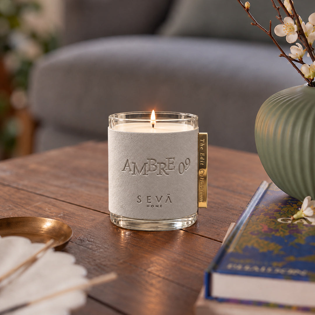The Edit Scented Candle - Ambre 09