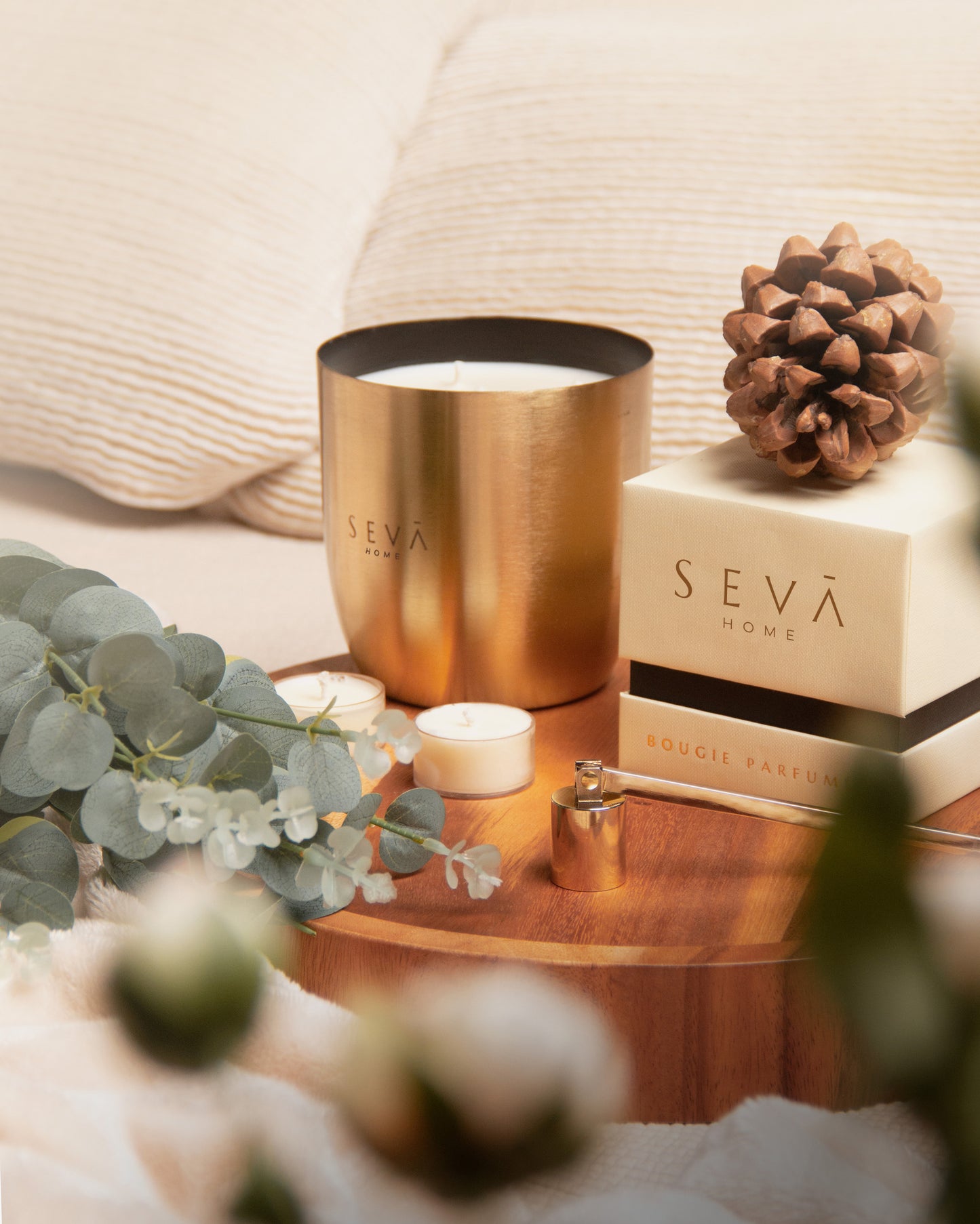 Heirloom Scented Candle - Large- Bloom (Gold)